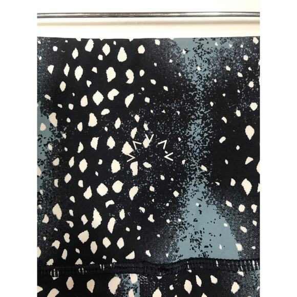 Varley Blue White Pattern Legging Womens Small Active Gym Girl Travel Easy - Picture 4 of 8